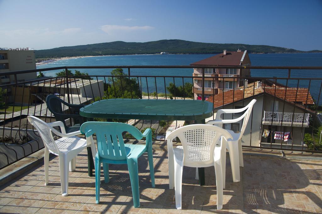 Paunovi Guest House بريمورسكو المظهر الخارجي الصورة