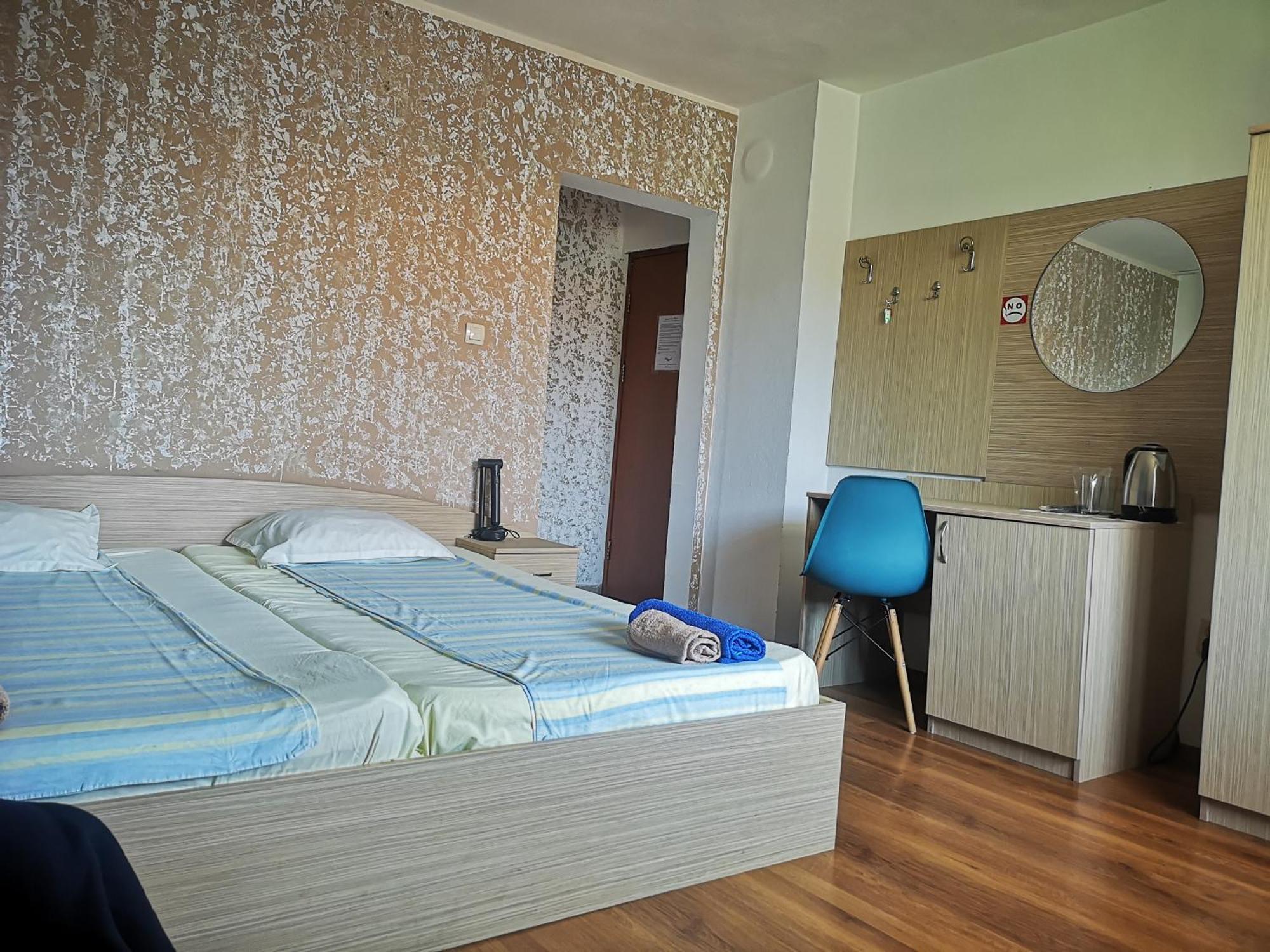 Paunovi Guest House بريمورسكو الغرفة الصورة