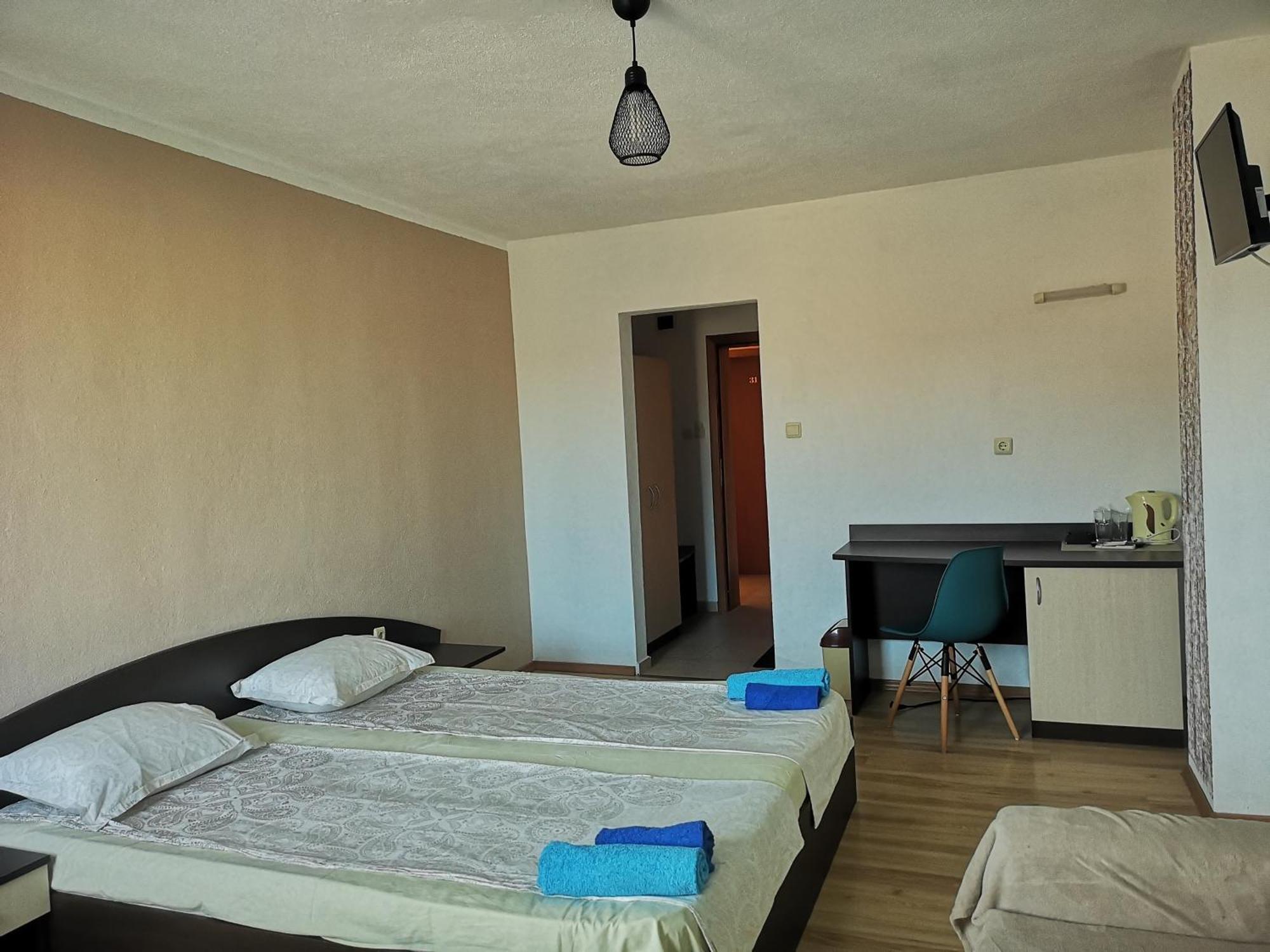 Paunovi Guest House بريمورسكو الغرفة الصورة